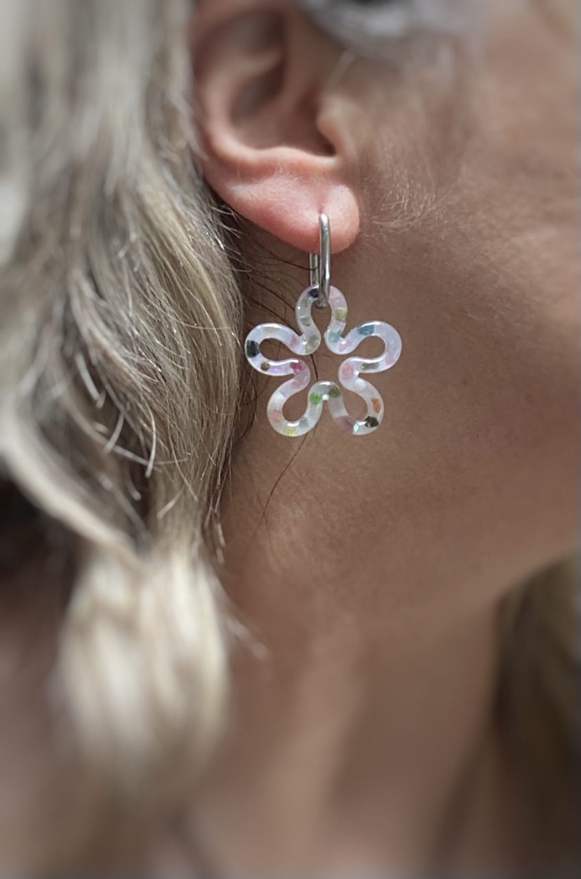 Boucles d'oreilles Pétales de Rosée – Image 4