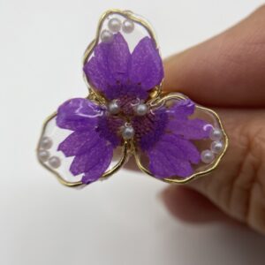 Bague perle violette